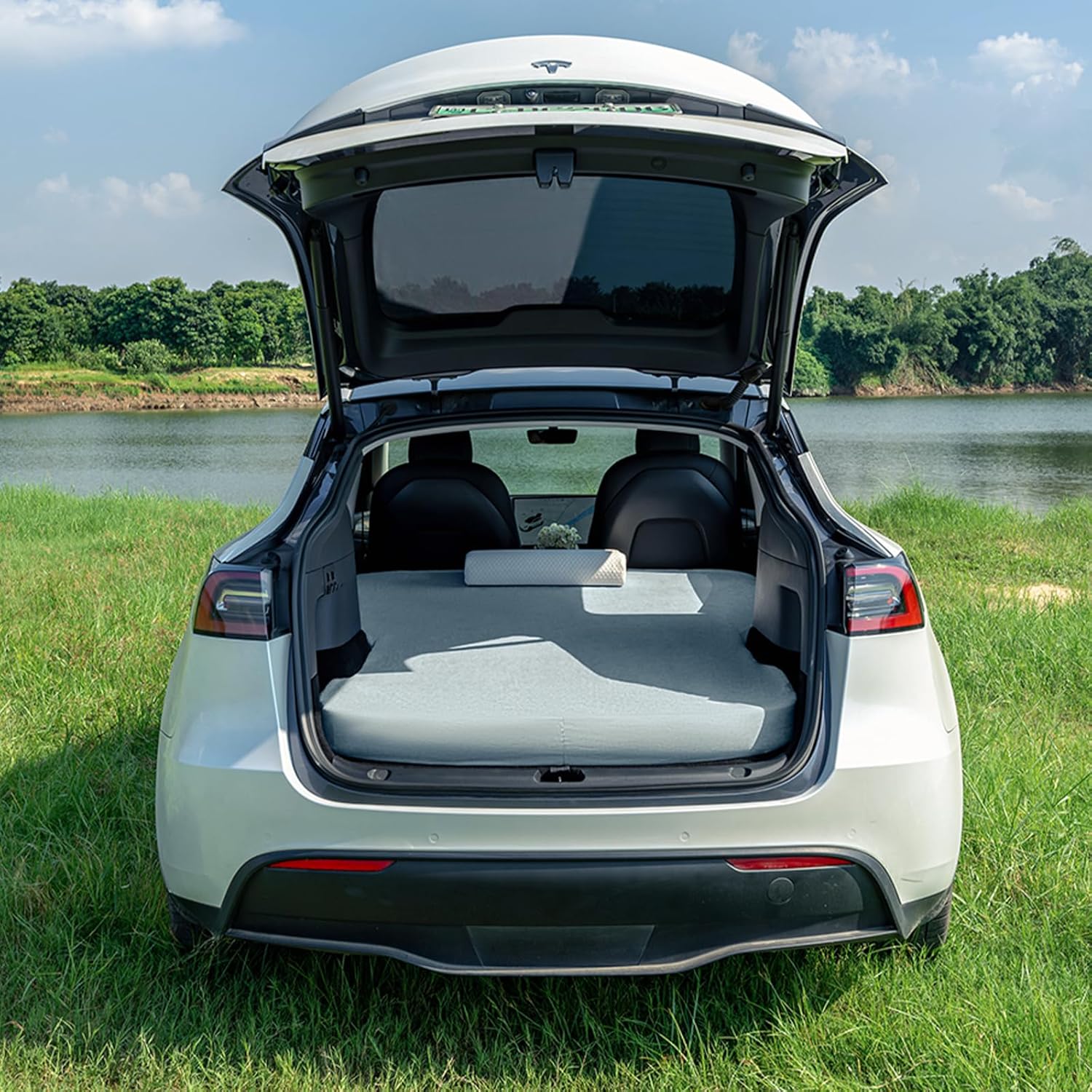Havnby CloudCore Tesla Model Y Mattress – Premium 4.5" Foam, Vacuum Storage